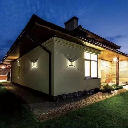 LumaGlow Edge - Solar Lamp